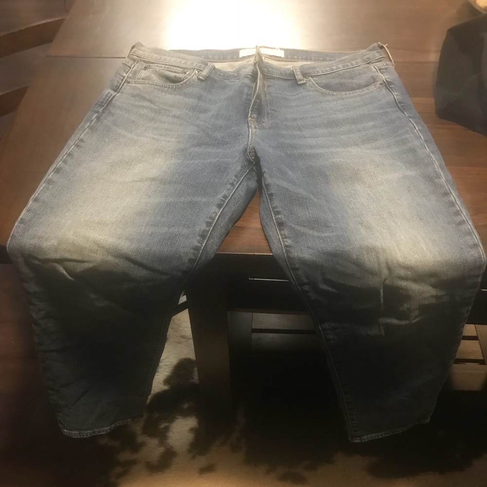 NEW UNWORN GAP 1969 JEANS 32 R